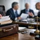 Como organizar provas para arbitragem comercial